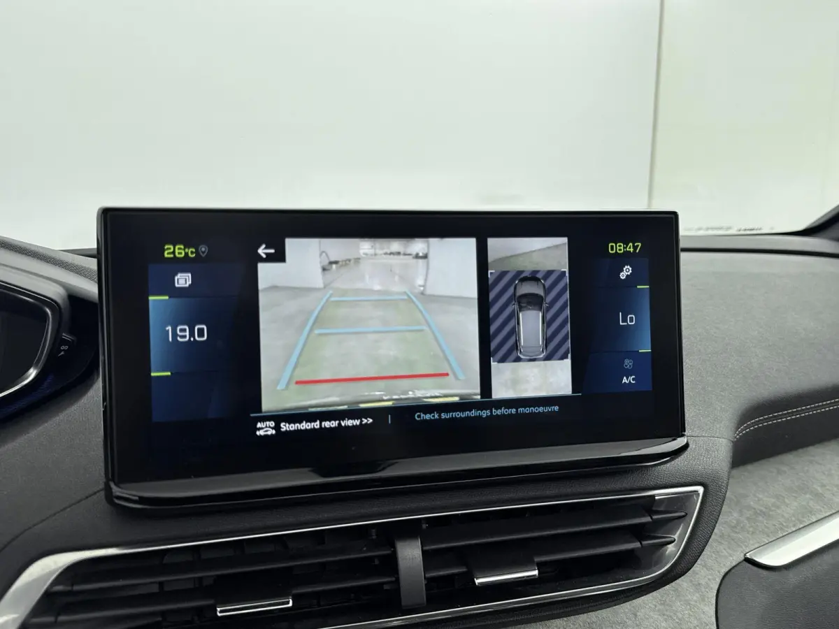 SUV 225pk Plug-In HYbrid GT | Nachtzicht-Assistent | Schuif/Kanteldak | Masssage Voorstoelen | Stoelverwarming | Carplay | Cruise Control Adaptief