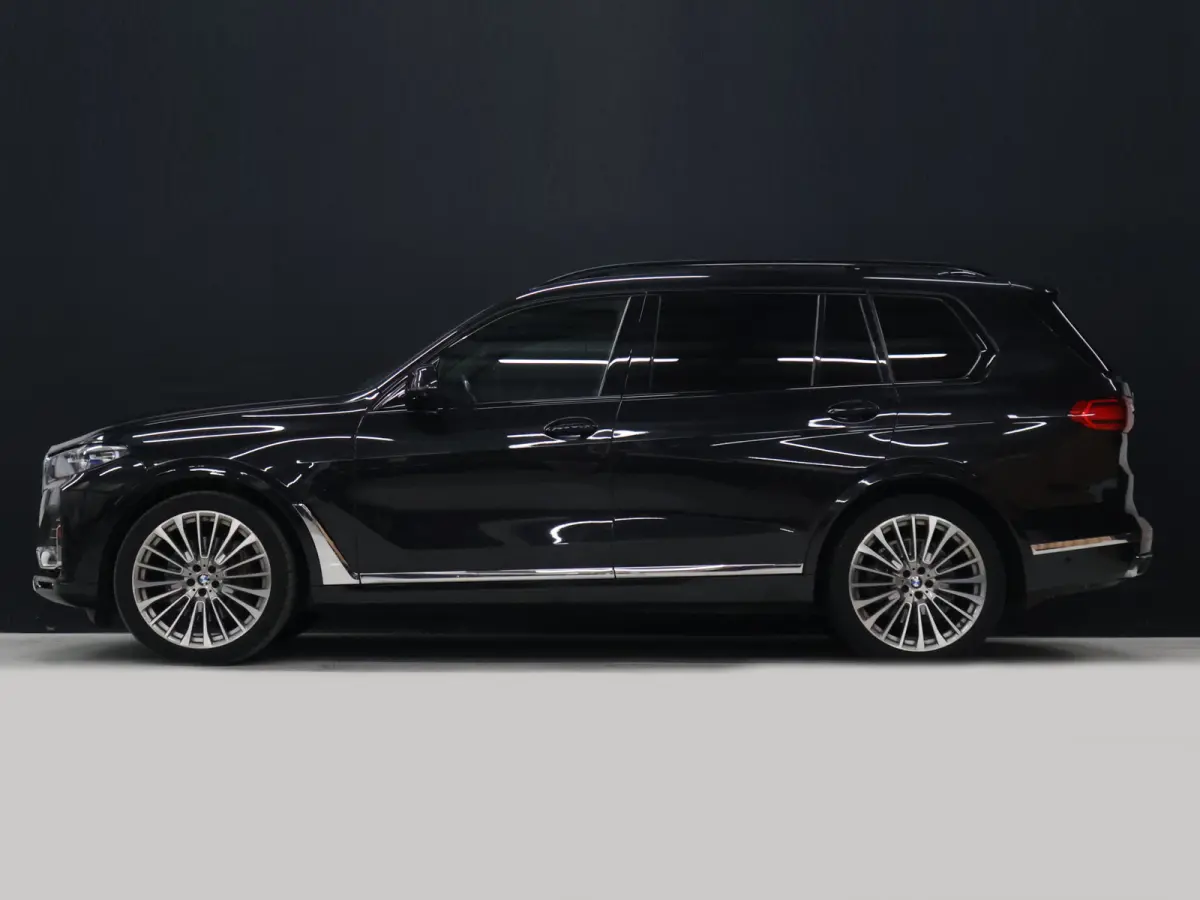 xDrive40i High Executive [SCHUIFKANTELDAK, 7-PERSOONS, BMW LASERLICHT, HEAD-UP, APPLE CARPLAY, SOFTCLOSE, ANDROID, LUCHTVERING, MASSAGESTOELEN, MEMORY SEATS, STOELVERWARMING V+A, VOL LEDER, 