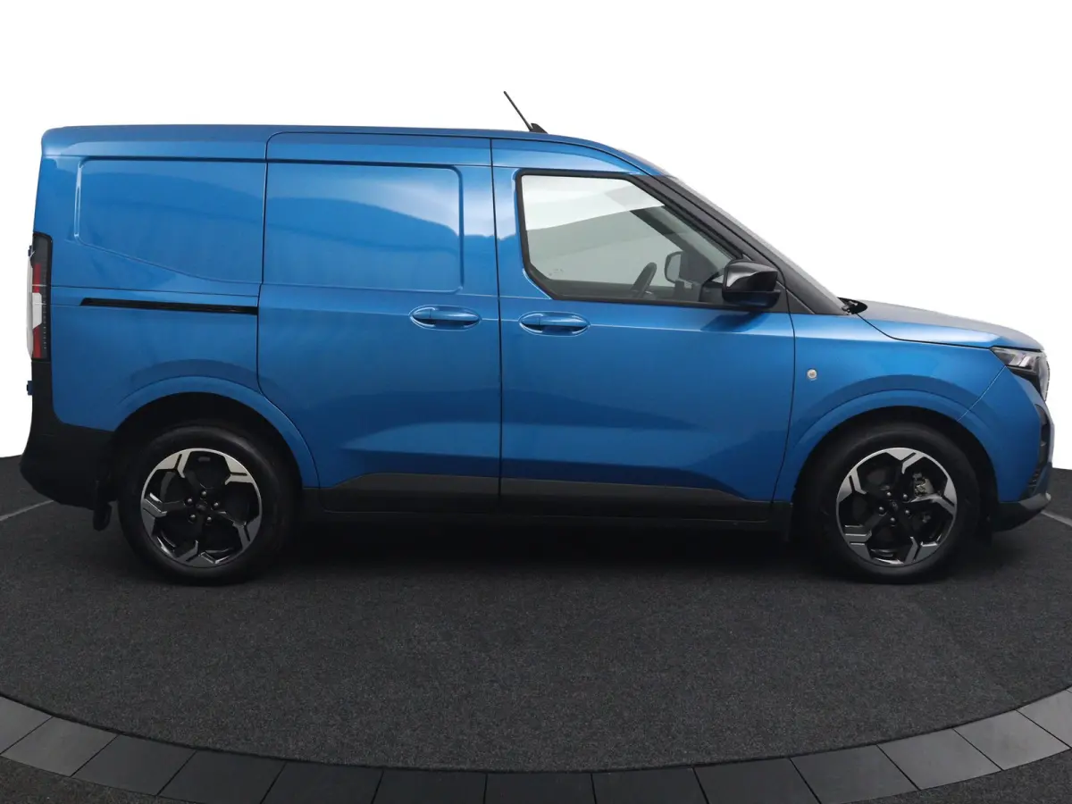 Limited 44 kWh | Camera | Adaptive Cruise | BLIS | Lichtmetalen Velgen | Stoelverwarming | CarPlay/Android Auto | Navigatie