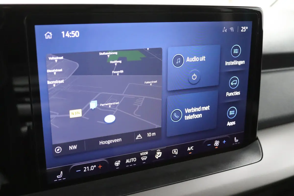 Limited 44 kWh | Camera | Adaptive Cruise | BLIS | Lichtmetalen Velgen | Stoelverwarming | CarPlay/Android Auto | Navigatie