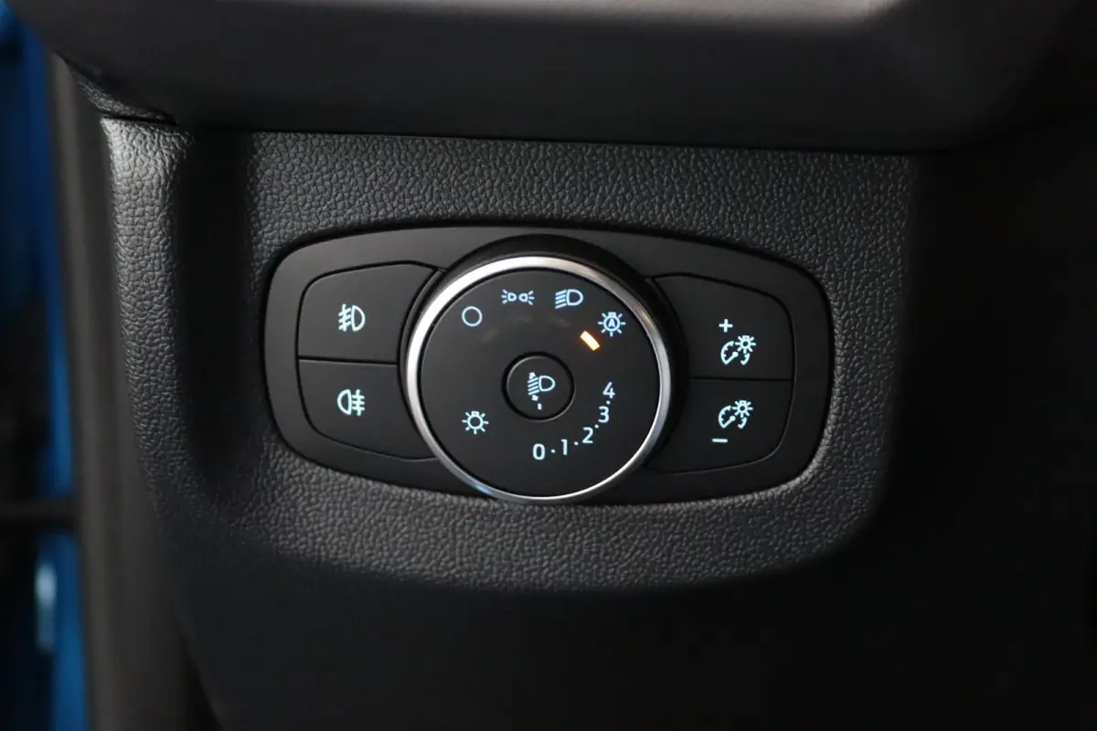 Limited 44 kWh | Camera | Adaptive Cruise | BLIS | Lichtmetalen Velgen | Stoelverwarming | CarPlay/Android Auto | Navigatie