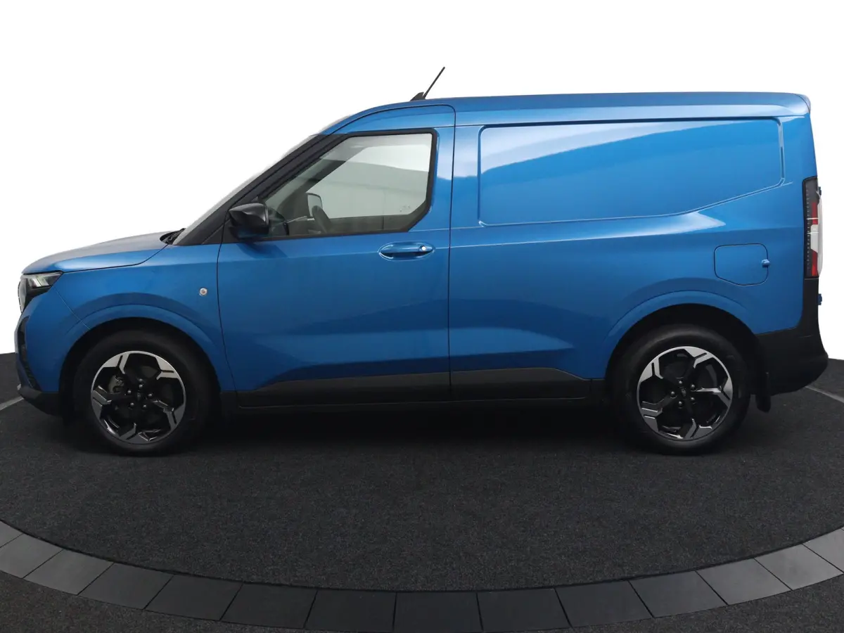 Limited 44 kWh | Camera | Adaptive Cruise | BLIS | Lichtmetalen Velgen | Stoelverwarming | CarPlay/Android Auto | Navigatie