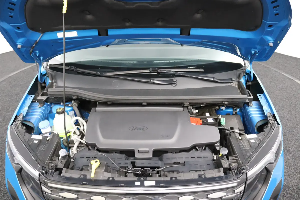 Limited 44 kWh | Camera | Adaptive Cruise | BLIS | Lichtmetalen Velgen | Stoelverwarming | CarPlay/Android Auto | Navigatie