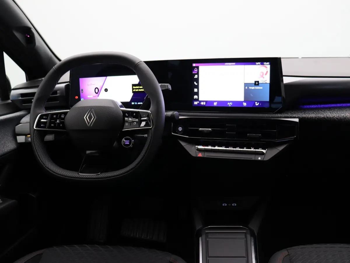Hybrid 160pk techno | Vijf jaar garantie | Pack Première | Stoelverwarming | 360 graden camera | Active driver assist |