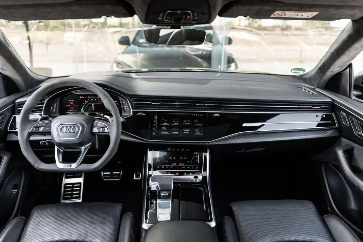 RS 4.0 TFSI quattro Standkachel Keramisch Massage