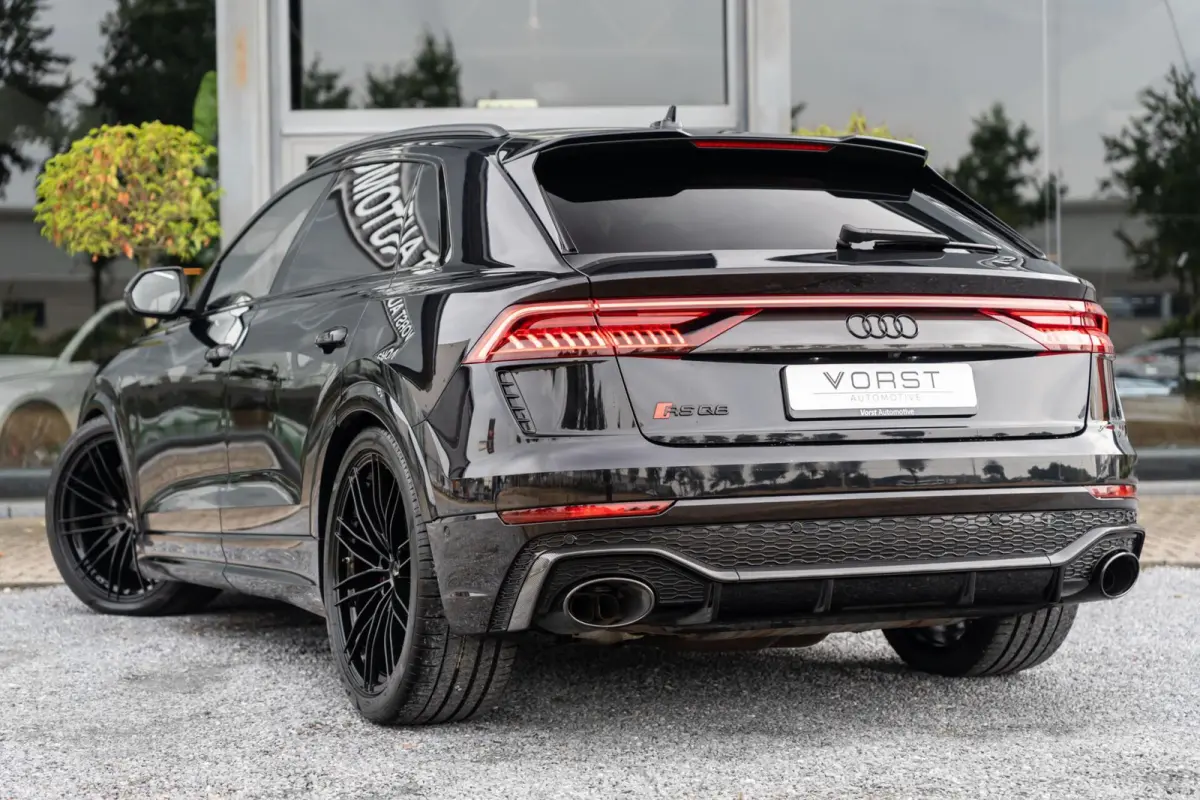 RS 4.0 TFSI quattro Standkachel Keramisch Massage