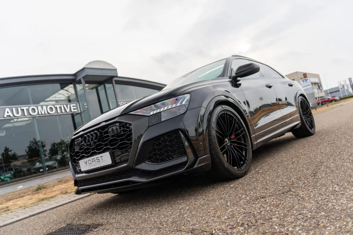 RS 4.0 TFSI quattro Standkachel Keramisch Massage