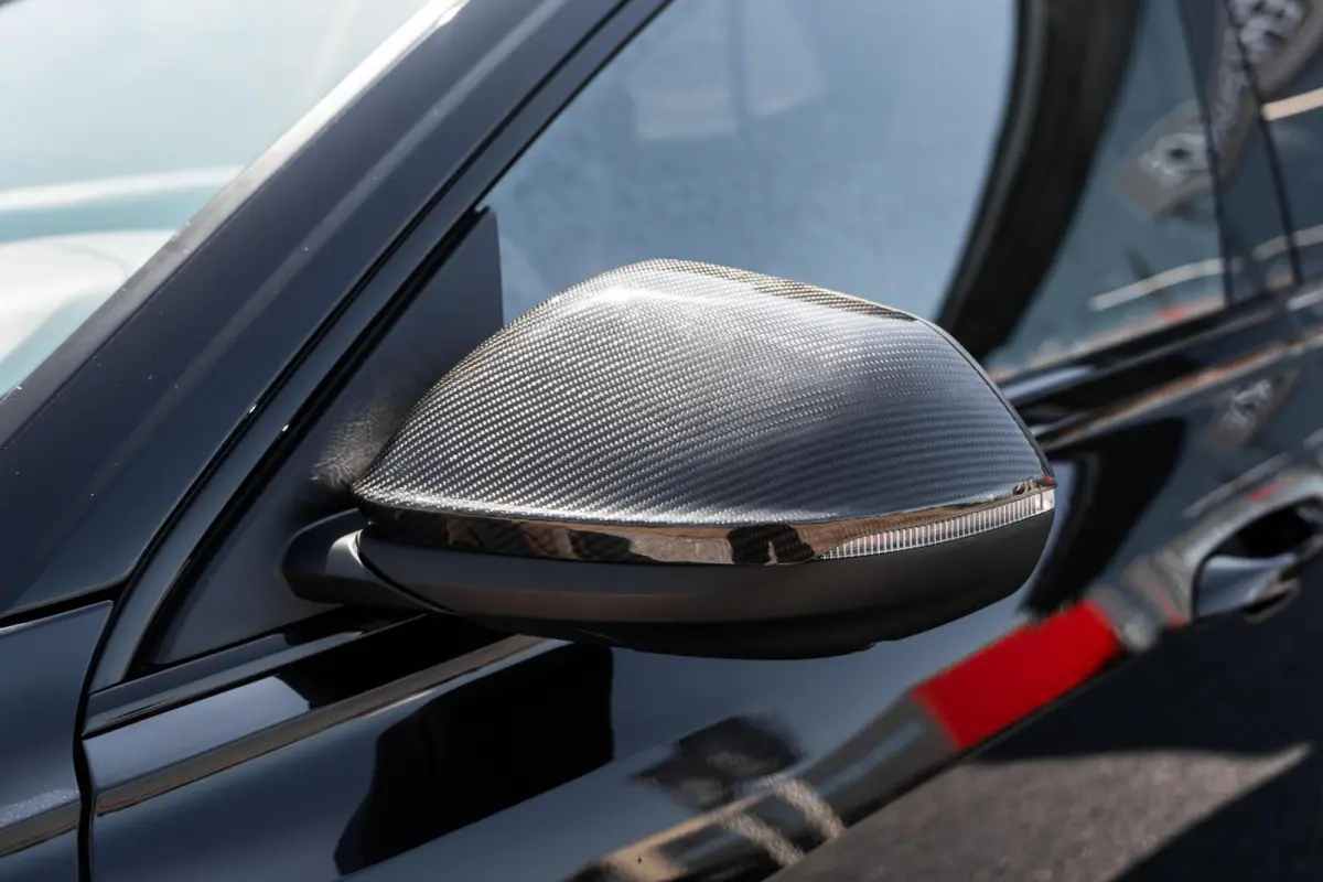 RS 4.0 TFSI quattro Standkachel Keramisch Massage