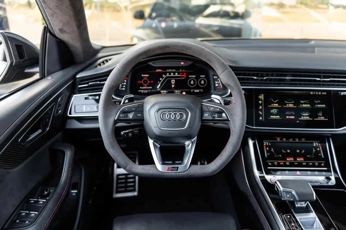 RS 4.0 TFSI quattro Standkachel Keramisch Massage