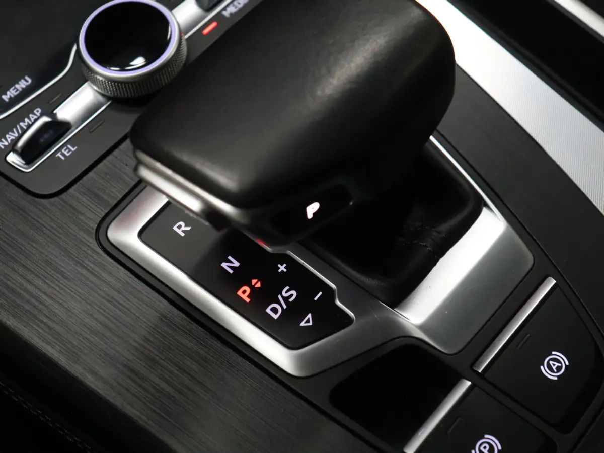 55 TFSI e quattro Competition [SOH 96%, PANORAMADAK, APPLE CARPLAY, ANDROID, 360 CAMERA, ELEKTRISCHE STOELEN, STOELVERWARMING, LED, DIGITAL DASH, HALF LEDER, PDC V+A, KEYLESS, CRUISE CONTROL