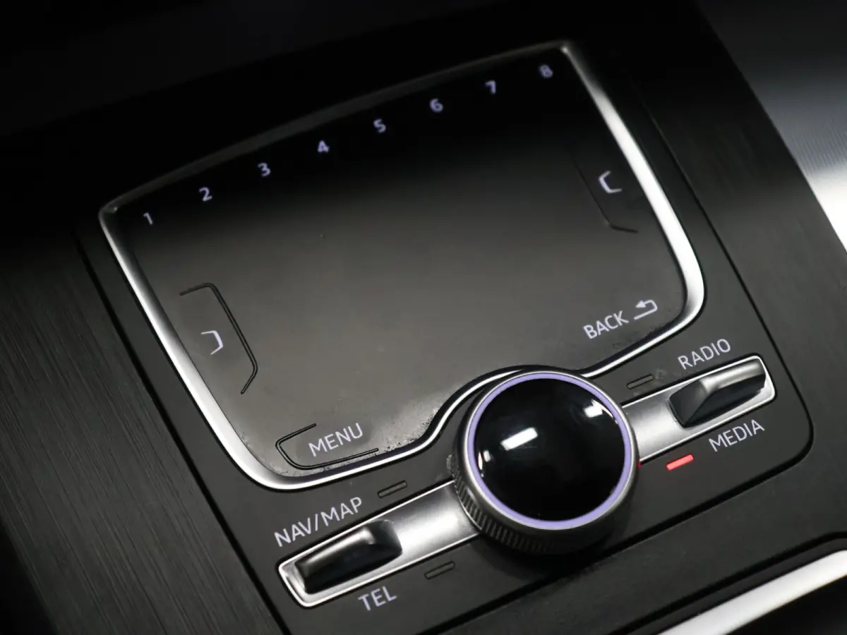 55 TFSI e quattro Competition [SOH 96%, PANORAMADAK, APPLE CARPLAY, ANDROID, 360 CAMERA, ELEKTRISCHE STOELEN, STOELVERWARMING, LED, DIGITAL DASH, HALF LEDER, PDC V+A, KEYLESS, CRUISE CONTROL