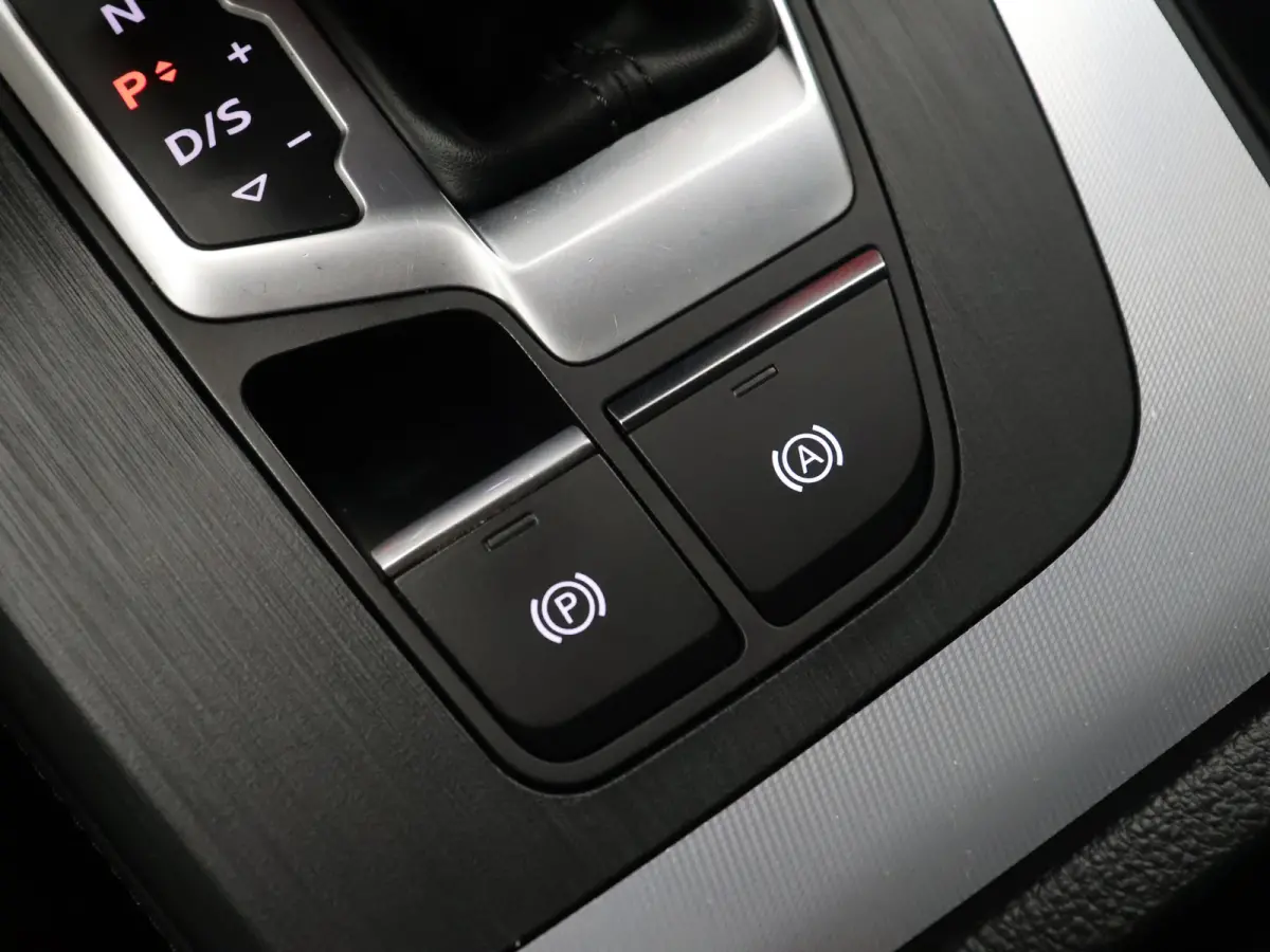 55 TFSI e quattro Competition [SOH 96%, PANORAMADAK, APPLE CARPLAY, ANDROID, 360 CAMERA, ELEKTRISCHE STOELEN, STOELVERWARMING, LED, DIGITAL DASH, HALF LEDER, PDC V+A, KEYLESS, CRUISE CONTROL