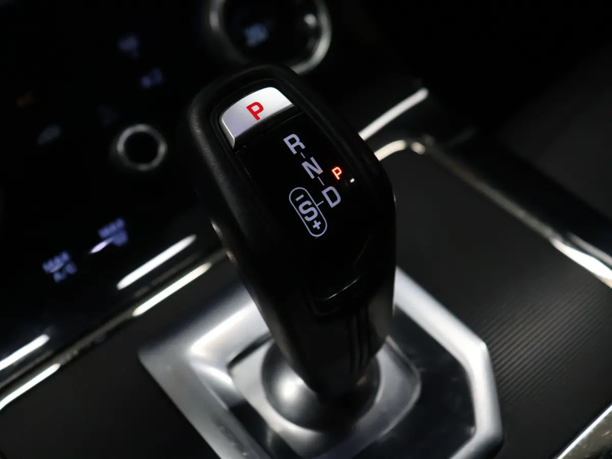 1.5 P300e AWD Bronze Collection [SOH 92%, MERIDIAN, MEMORY SEATS, STOELVERWARMING, APPLE CARPLAY, ANDROID, CAMERA, CLEAR SIGHT SPIEGEL, VOL LEDER, DIGITAL DASH, PDC V+A, CRUISE CONTROL, GROO