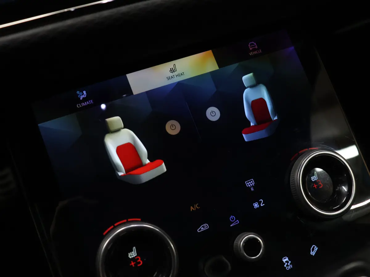 1.5 P300e AWD Bronze Collection [SOH 92%, MERIDIAN, MEMORY SEATS, STOELVERWARMING, APPLE CARPLAY, ANDROID, CAMERA, CLEAR SIGHT SPIEGEL, VOL LEDER, DIGITAL DASH, PDC V+A, CRUISE CONTROL, GROO