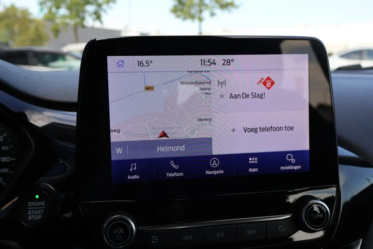 1.0 EcoBoost Titanium X | Cruise Control | B&O | Keyless Entry | Climate Control | Navigatie | Draadloos opladen |