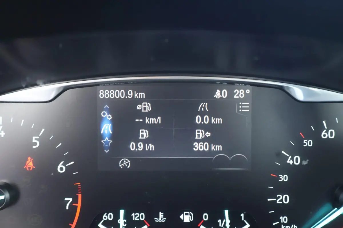 1.0 EcoBoost Titanium X | Cruise Control | B&O | Keyless Entry | Climate Control | Navigatie | Draadloos opladen |