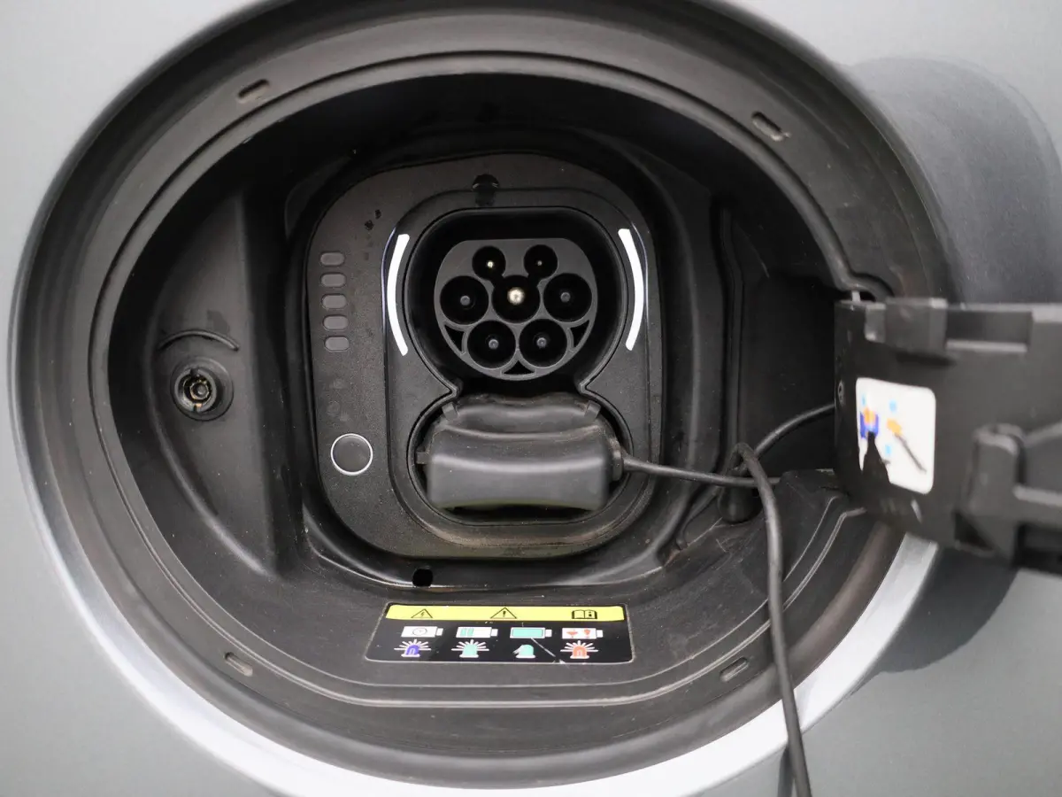 3+1 Icon 42 kWh
