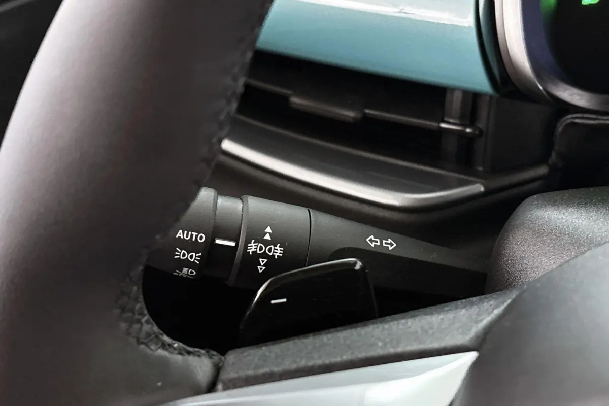 1.2 Hybrid Urban Stoelverwarming Keyless Camera Apple CarPlay