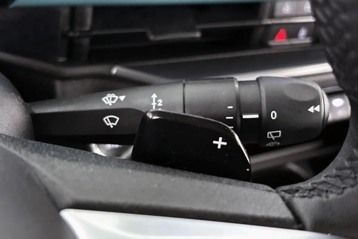 1.2 Hybrid Urban Stoelverwarming Keyless Camera Apple CarPlay