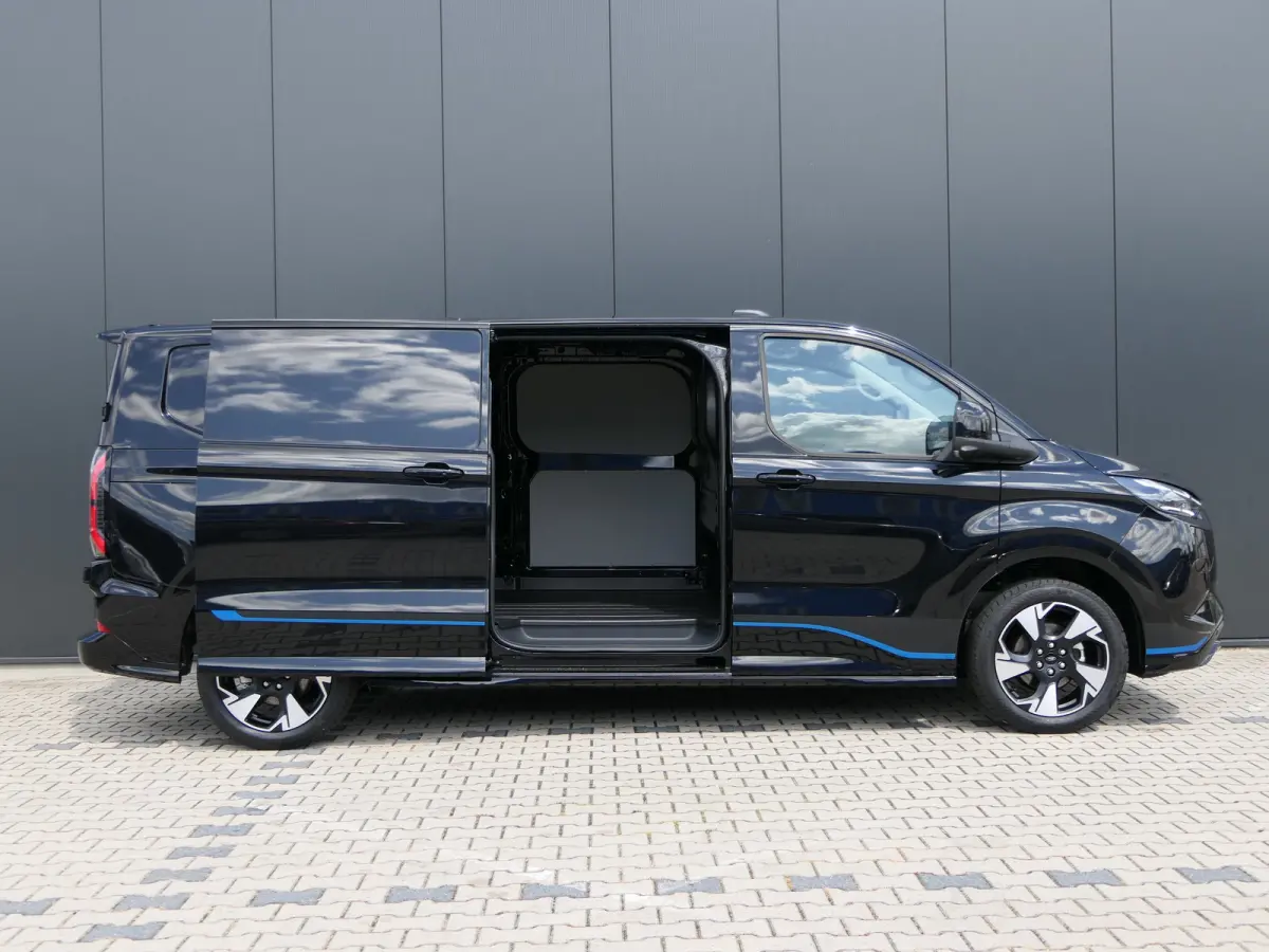340 L2H1 Sport 71 kWh | B&O Audio | Adaptive Cruise | BLIS | 360 Camera | Elek. Stoel | Adaptive LED | Navigatie | Stoelverwarming