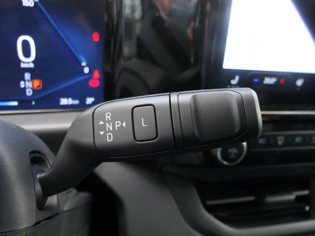 340 L2H1 Sport 71 kWh | B&O Audio | Adaptive Cruise | BLIS | 360 Camera | Elek. Stoel | Adaptive LED | Navigatie | Stoelverwarming