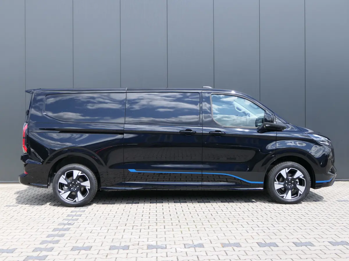 340 L2H1 Sport 71 kWh | B&O Audio | Adaptive Cruise | BLIS | 360 Camera | Elek. Stoel | Adaptive LED | Navigatie | Stoelverwarming