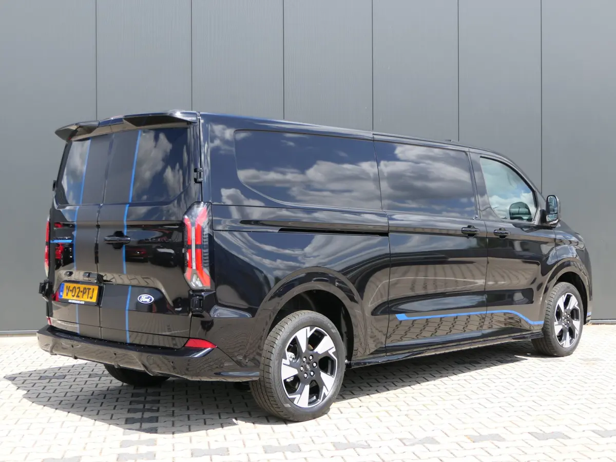 340 L2H1 Sport 71 kWh | B&O Audio | Adaptive Cruise | BLIS | 360 Camera | Elek. Stoel | Adaptive LED | Navigatie | Stoelverwarming