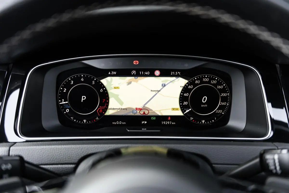 2.0 TSI 4Motion R Pano Dynaudio DSG Keyless