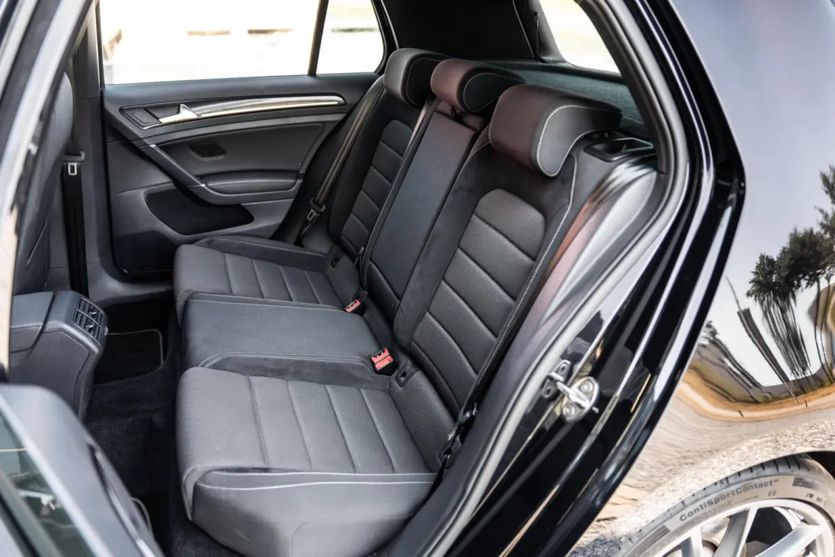 2.0 TSI 4Motion R Pano Dynaudio DSG Keyless
