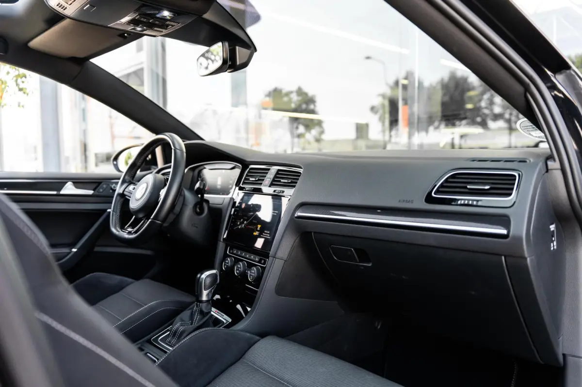 2.0 TSI 4Motion R Pano Dynaudio DSG Keyless