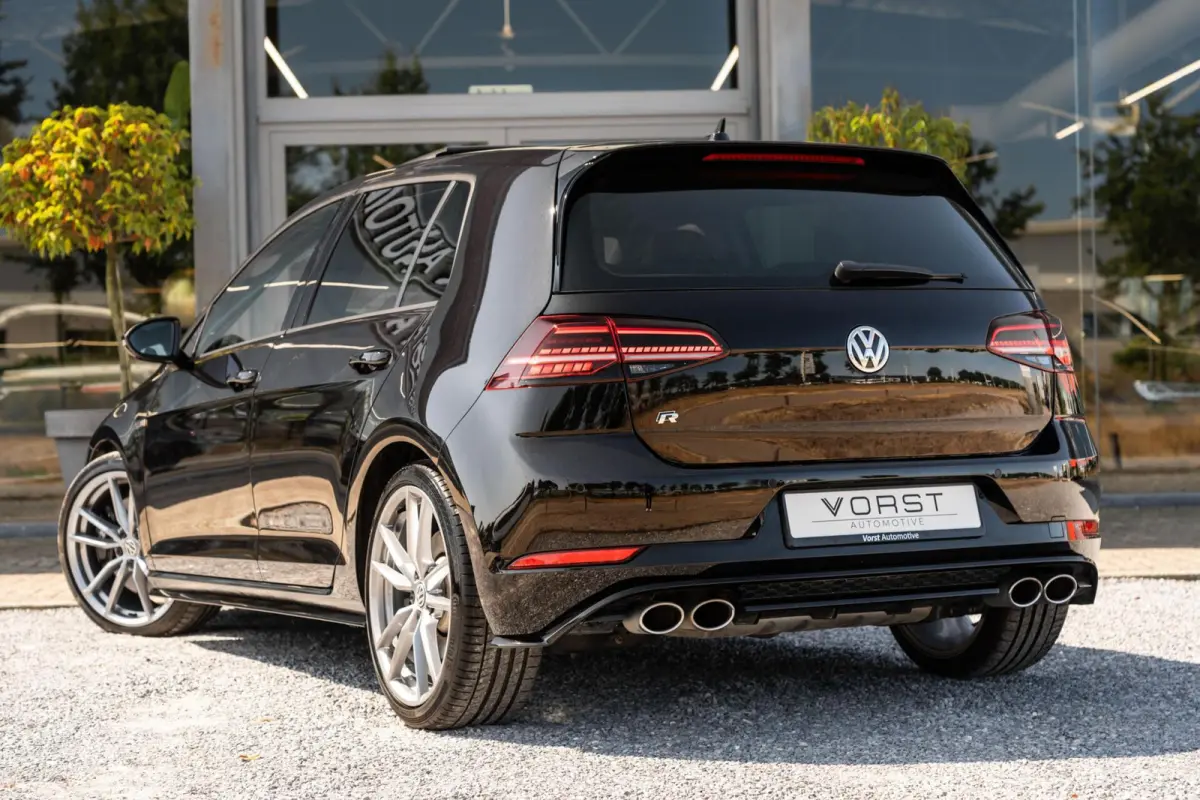 2.0 TSI 4Motion R Pano Dynaudio DSG Keyless