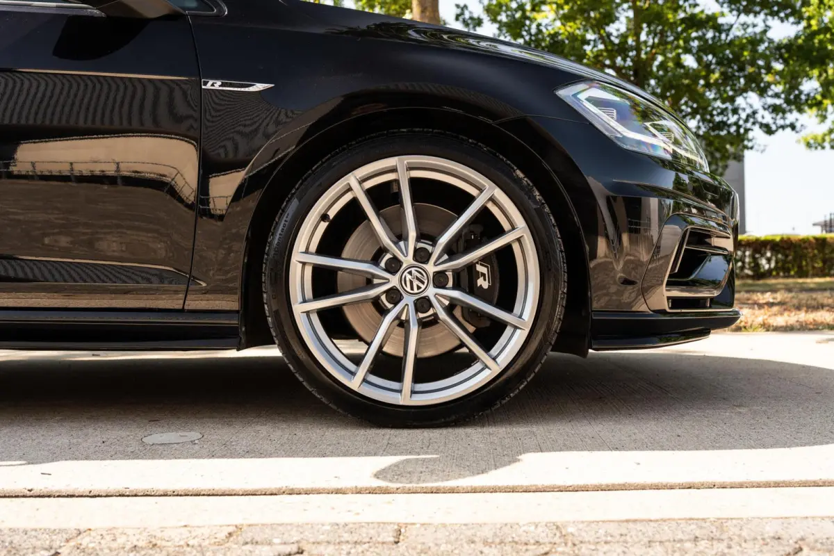 2.0 TSI 4Motion R Pano Dynaudio DSG Keyless