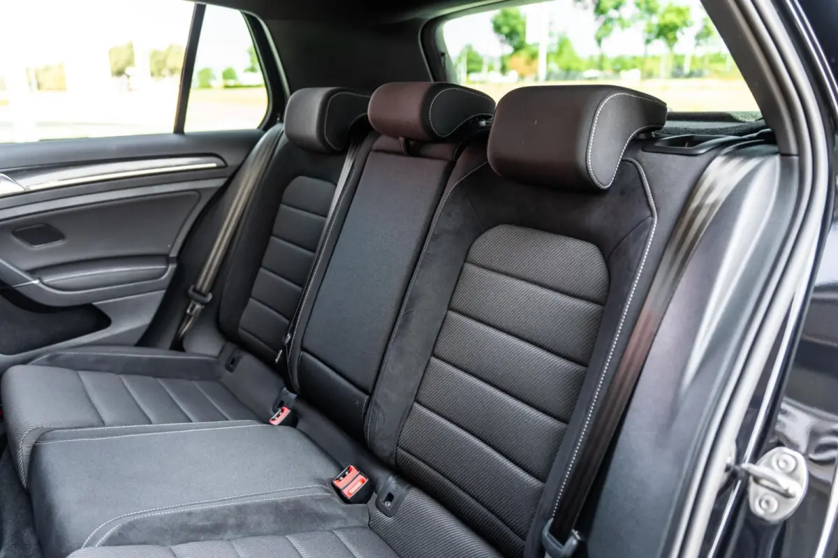 2.0 TSI 4Motion R Pano Dynaudio DSG Keyless