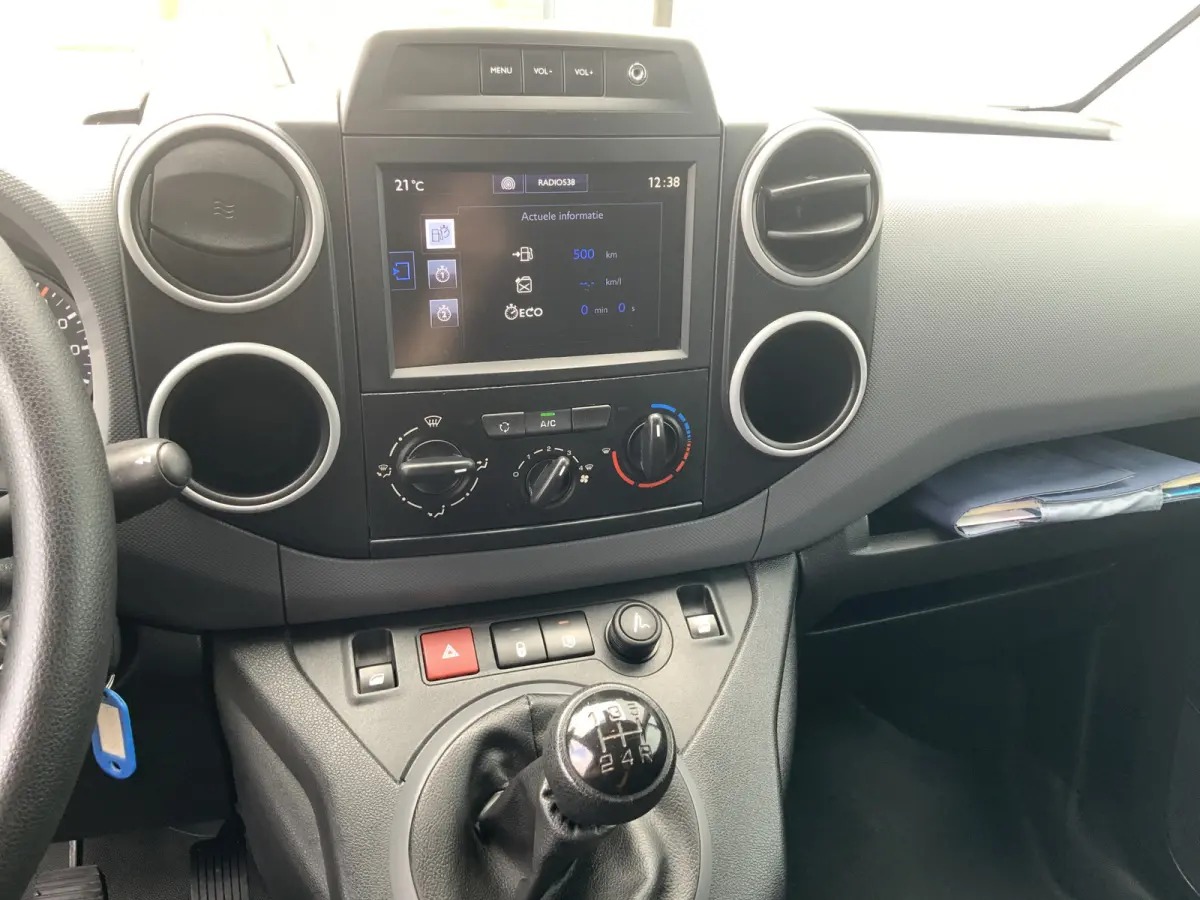 120 1.6 BlueHDi 100 L1 Premium Pack S&S Airco Cruise 3 Zits Trekhaak 1250 kg Alu Velg Euro 6 Export
