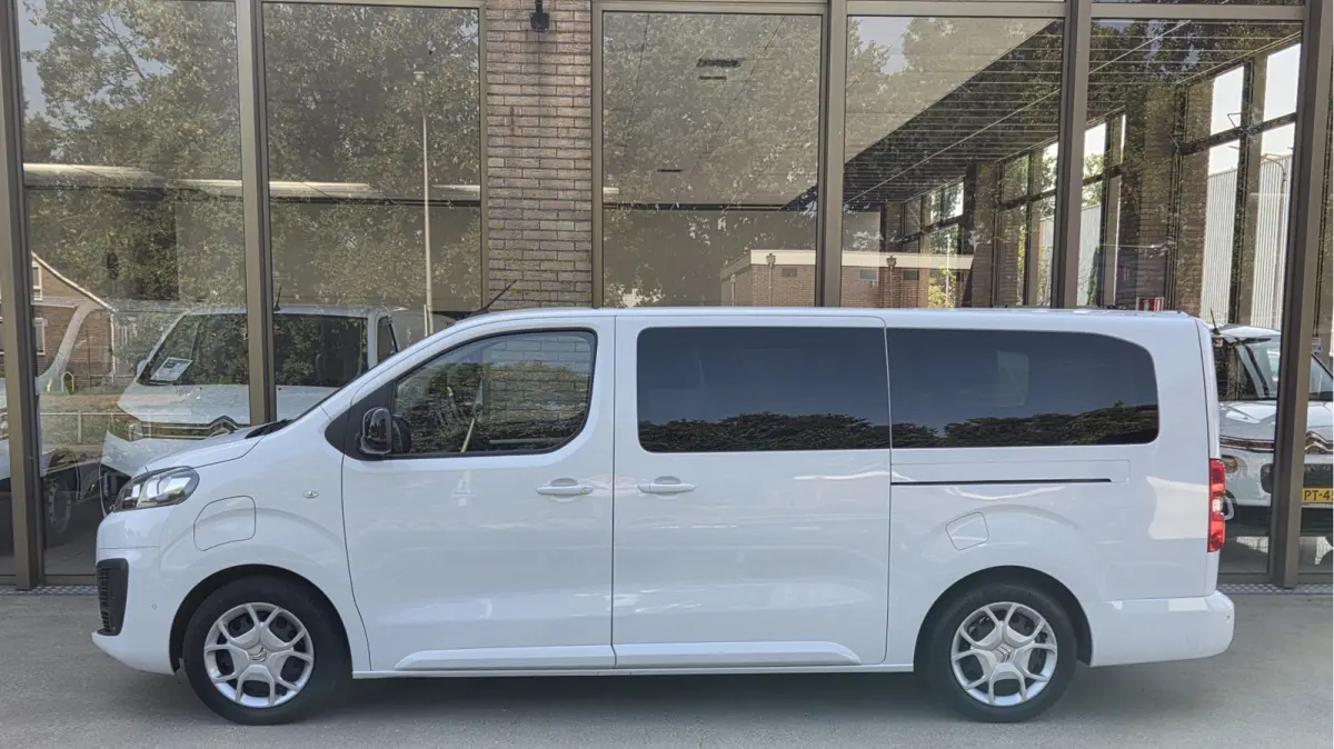 / Citroen e-Jumpy XL L3 75kWh Rolstoelauto / Rolstoelbus 7-Persoons met Bodemverlaging