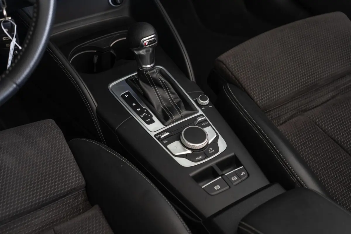 1.5 TFSI S-line 150PK | Matrix | Stoelverwarming