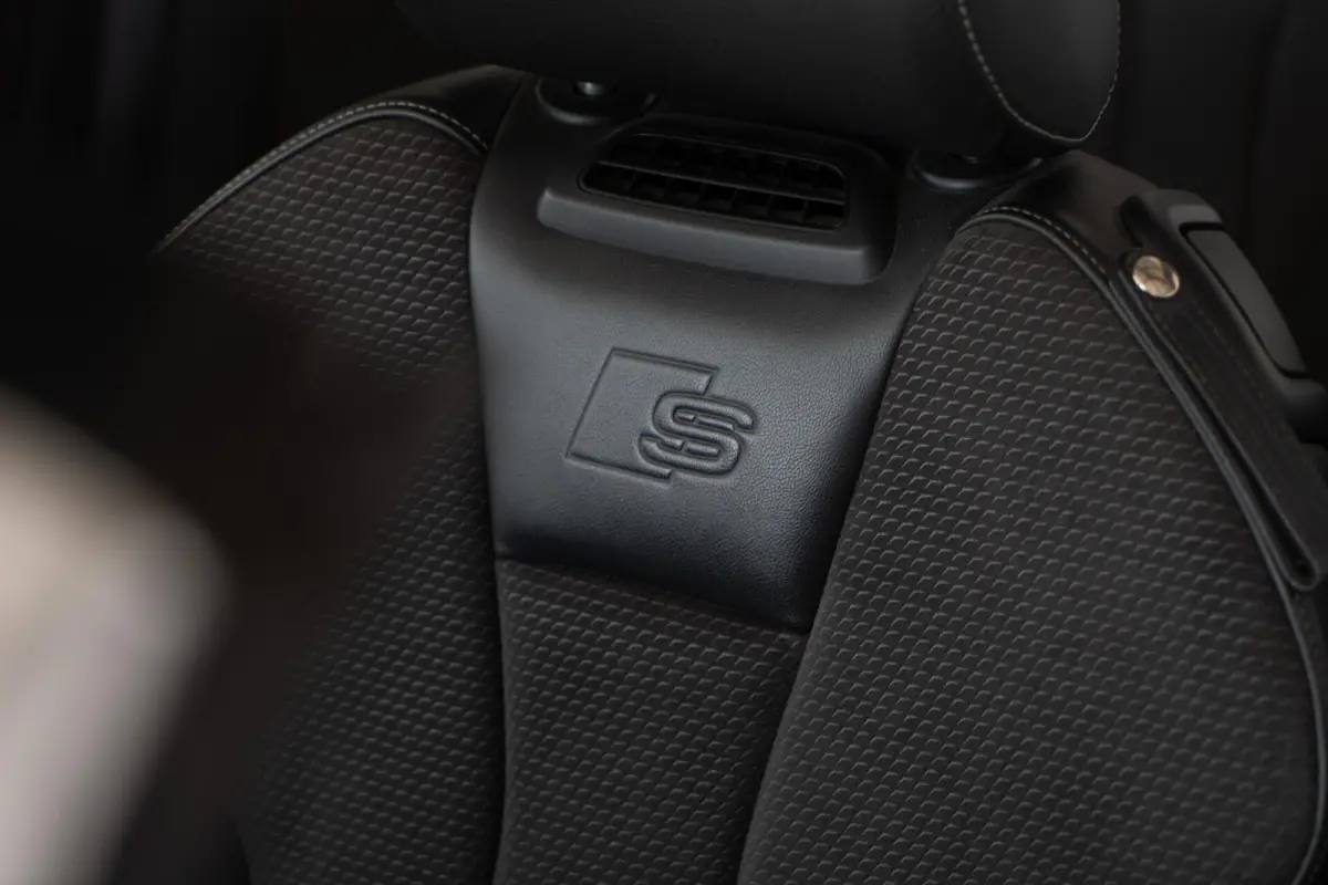 1.5 TFSI S-line 150PK | Matrix | Stoelverwarming