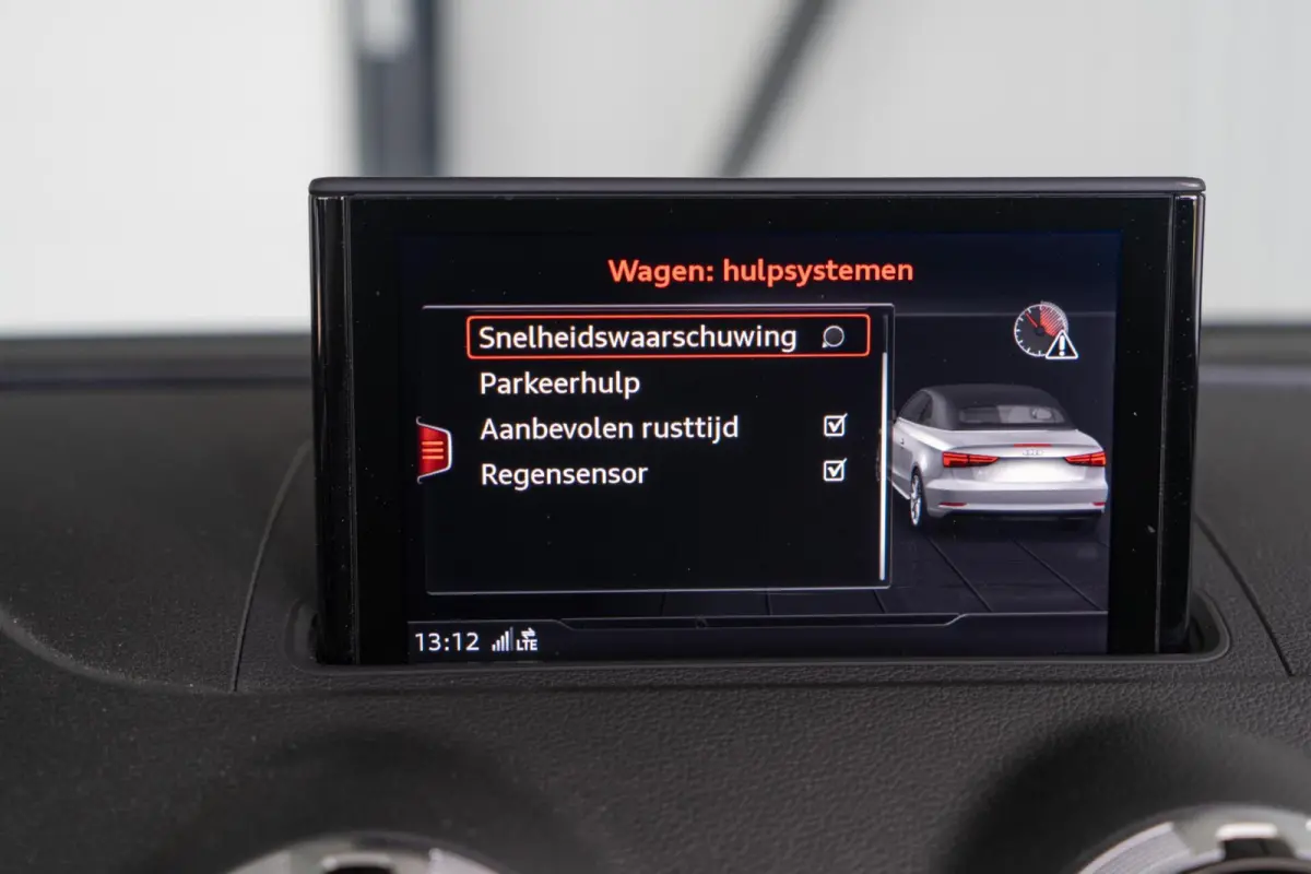 1.5 TFSI S-line 150PK | Matrix | Stoelverwarming