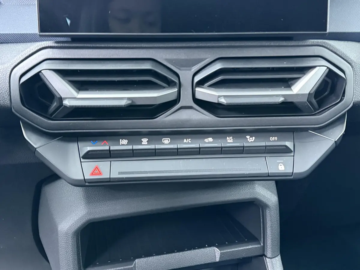 expression Eco-G 100 | media nav live |