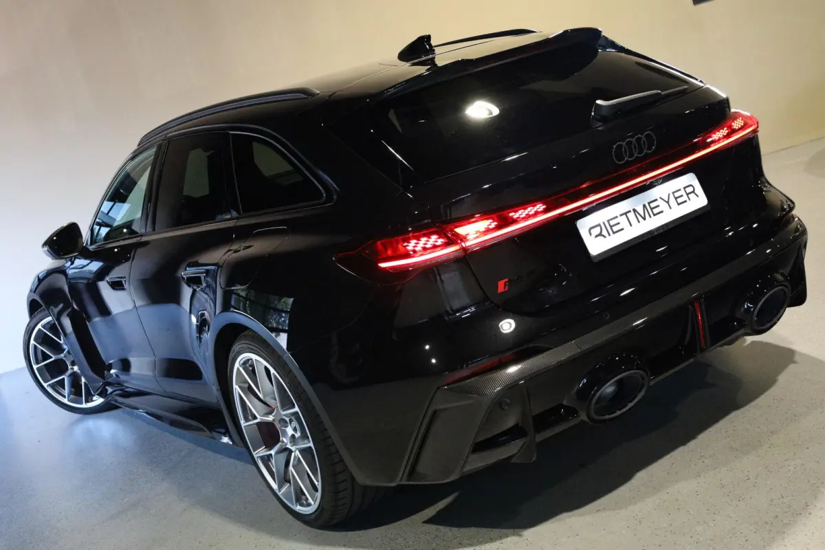 Avant RS 5 quattro |Ceramic |Bang & Olufsen |HUD |Carbon |Pano