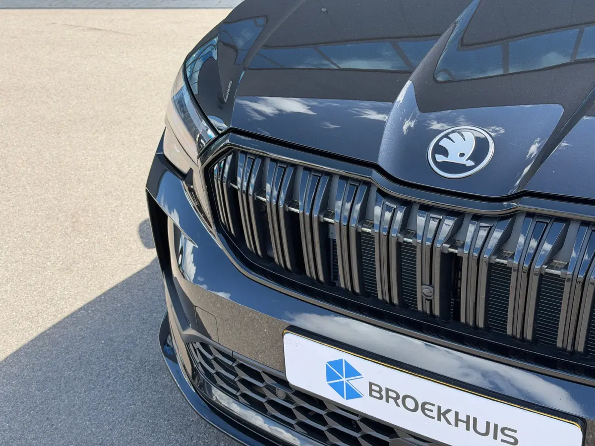 1.5 TSI PHEV 204pk Sportline Business | Adaptive Cruise | Dodehoeksensor | Bestuurdersstoel Elektrisch | Stuur & Stoelverwarming