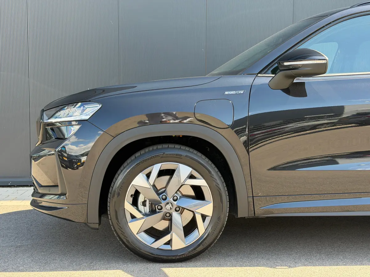 1.5 TSI PHEV 204pk Sportline Business | Adaptive Cruise | Dodehoeksensor | Bestuurdersstoel Elektrisch | Stuur & Stoelverwarming