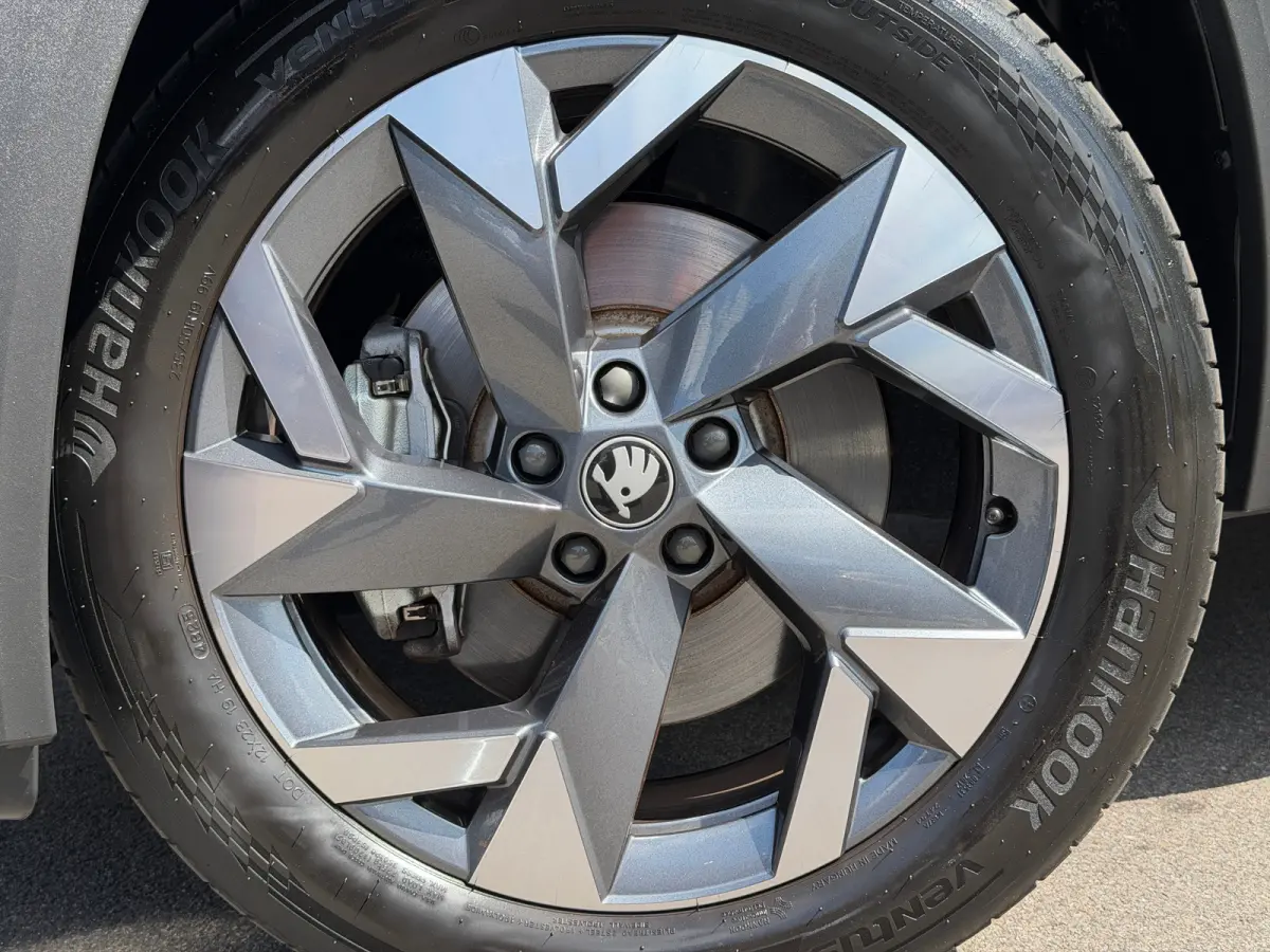 1.5 TSI PHEV 204pk Sportline Business | Adaptive Cruise | Dodehoeksensor | Bestuurdersstoel Elektrisch | Stuur & Stoelverwarming