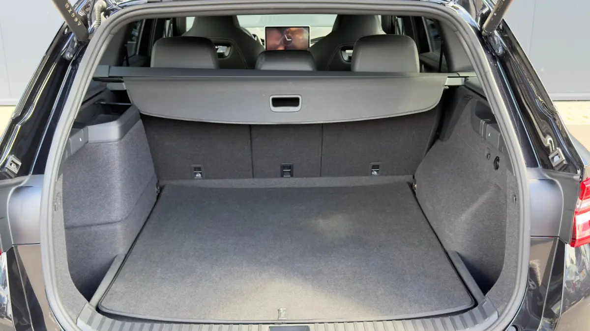 1.5 TSI PHEV 204pk Sportline Business | Adaptive Cruise | Dodehoeksensor | Bestuurdersstoel Elektrisch | Stuur & Stoelverwarming