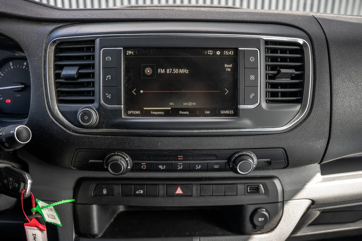 1.5 L2H1 | 3-Zits | Carplay | Cruise | PDC | Airco