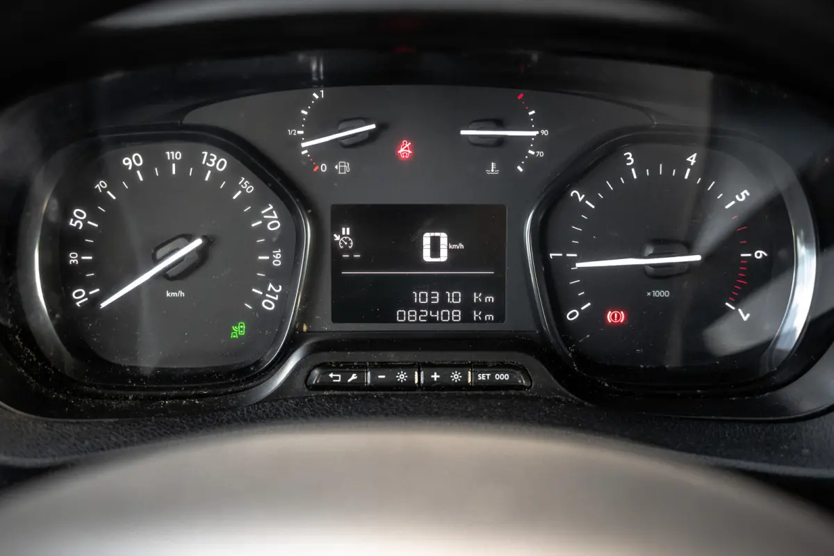 1.5 L2H1 | 3-Zits | Carplay | Cruise | PDC | Airco