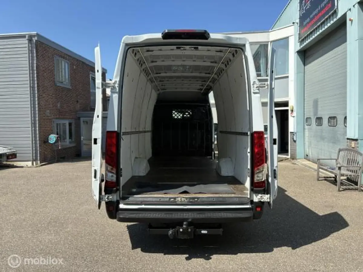 35C16V 2.3 410 H2 Automaat Euro 6 3500 KG trekvermogen