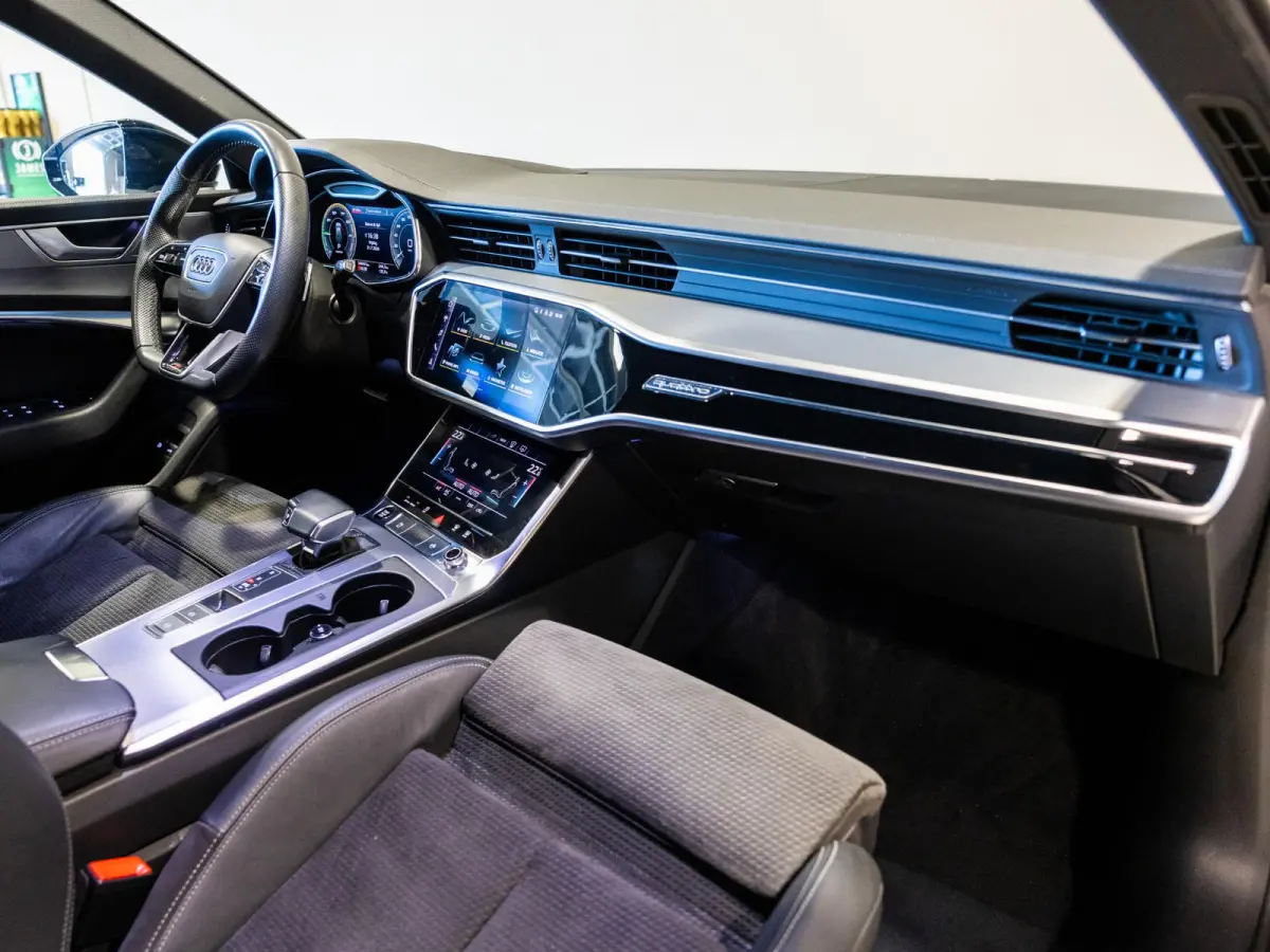 55 TFSI e quattro Competition SoH 90% 367pk / Achteruitrijcamera / Head up display / Navigatie / Apple carplay /