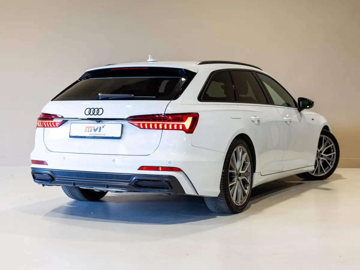 55 TFSI e quattro Competition SoH 90% 367pk / Achteruitrijcamera / Head up display / Navigatie / Apple carplay /
