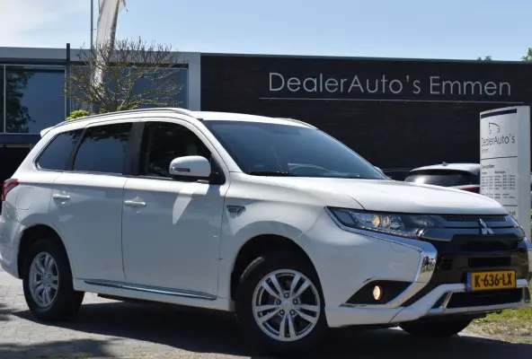 2.4 PHEV Pure